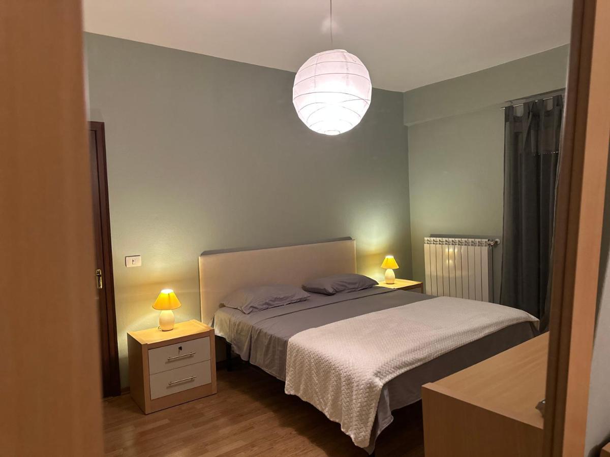Apartamento Casa Mia - Hidden Gem Near The New Boulevard Tirana Exterior foto